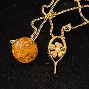 Shamrock Pin and Orange Crackling Marble Necklace